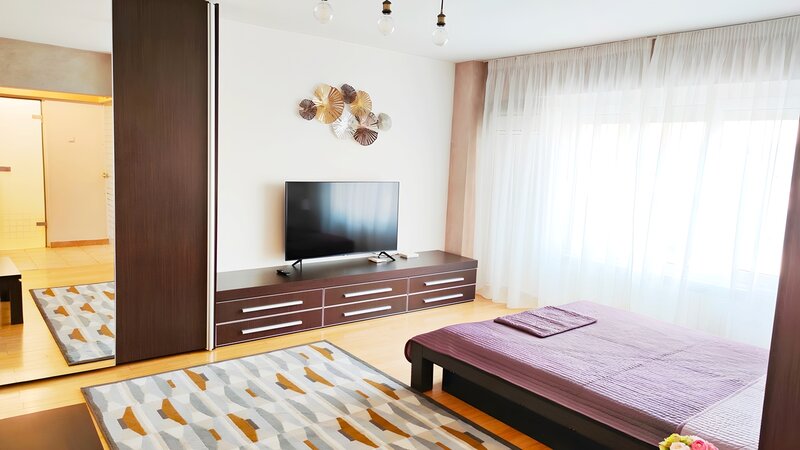 Unirii, Calea Calarasilor