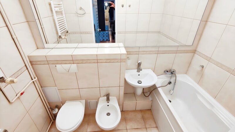 Unirii, Calea Calarasilor